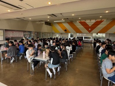 ５年生　大貫海浜学園　昼食