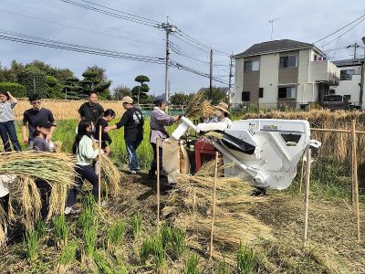 脱穀、脱穀機試運転！　　エコクラブ