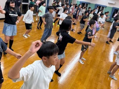 夕食後のレクレーション大会