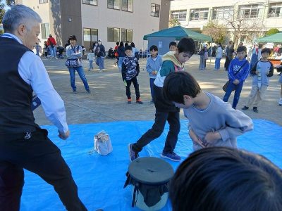 安行小アトラクション　ベーゴマ、ベーゴマ教室、ベーゴマ大会