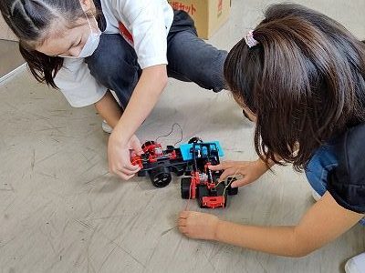 4年生総合「わたしたちの未来とろぼっと」（5）CAD？で設計図　ロボット作りスタート