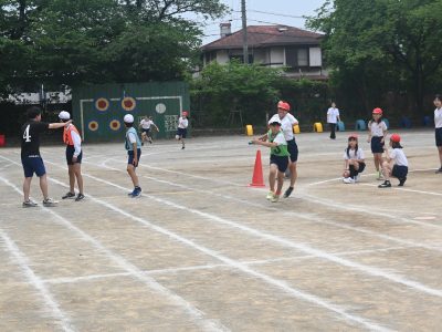 ５月２２日（木）　色別対抗リレー練習
